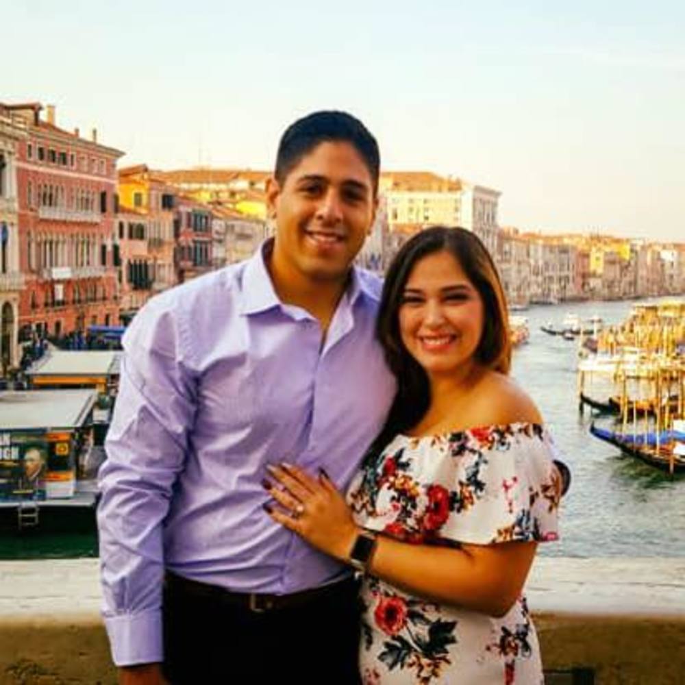 Meet your Posher, Ana